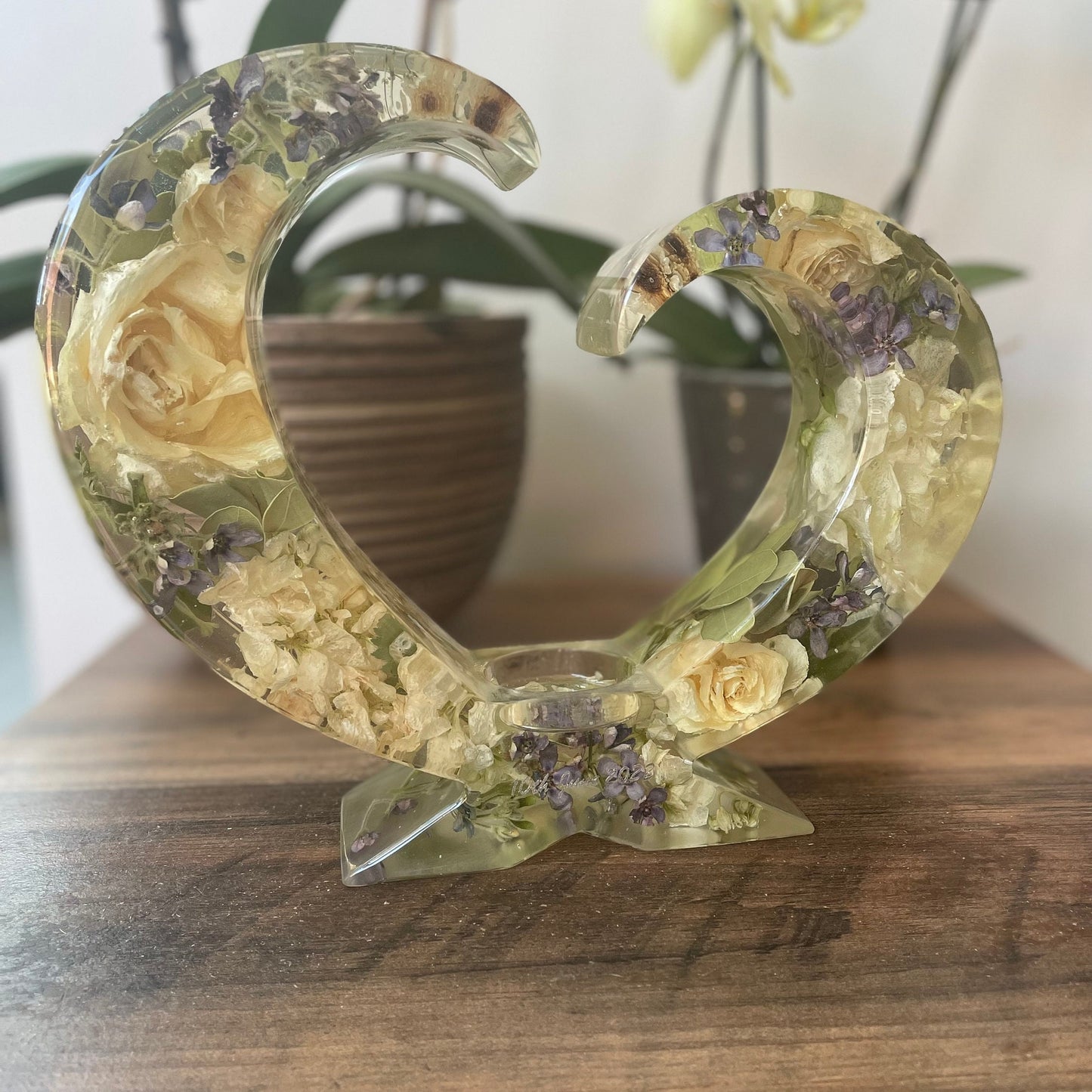 Large Open Heart Tealight